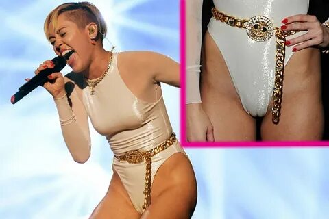 Miley Cyrus bei den MTV EMAs 2013 mit Cameltoe Wunderweib