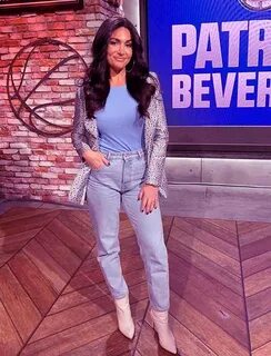 Molly Qerim Race - Rewa