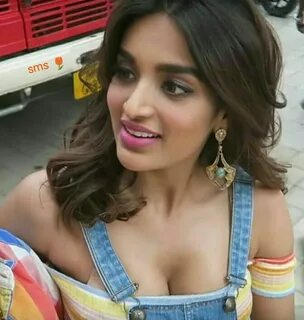 Nidhi agerwal hot boobs