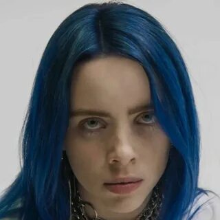 she still looks like a cutie wth Billie, Blue hair, Billie e