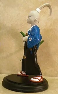 Usagi Yojimbo Series One Usagi statue Photos