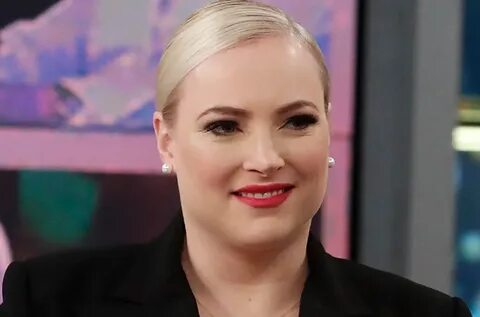 Meghan McCain - How tall is she? - Height, Weight and Body M