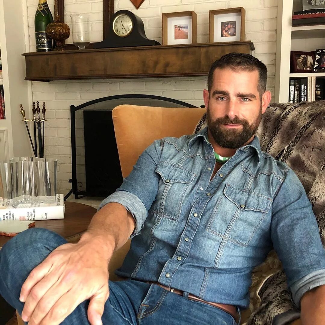 Post na Instagramie Brian Sims: "The Category Is: Canadian Tuxedo Real...