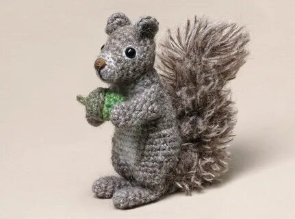 Chimpmunk DIY Cute Acorn Applique Squirrel Amigurumi Crochet Pattern Kawaii Doll