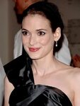 You Need to See These Old-School Photos of Winona Ryder Wino