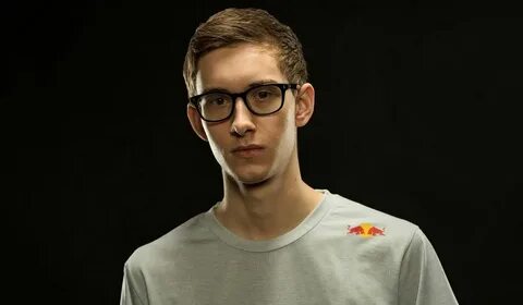 Bjergsen Net Worth 2022, Age, Height, Weight, Spouse, Childr