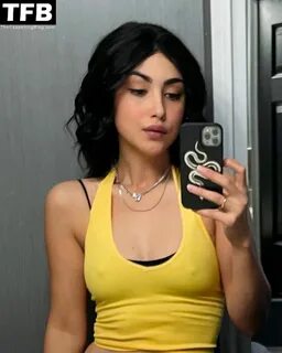 Alexa Mansour Sexy Collection (9 Photos) - OnlyFans Leaked N