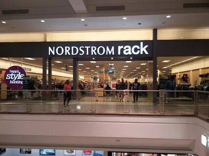 Nordstrom Rack West Covina Mall, 1415 Plaza Dr, Уэст-Ковина,