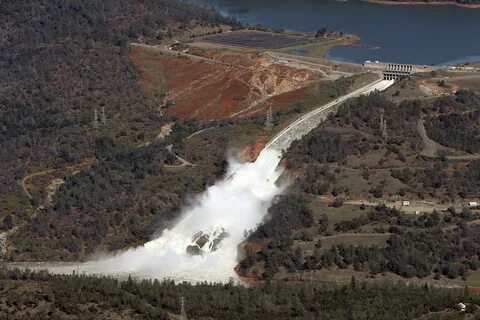 Even after Oroville near-disaster, California dams remain po