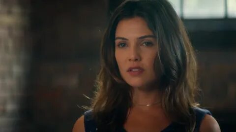 Tell Me a Story' Sneak Peek: Danielle Campbell Gets Grilled 
