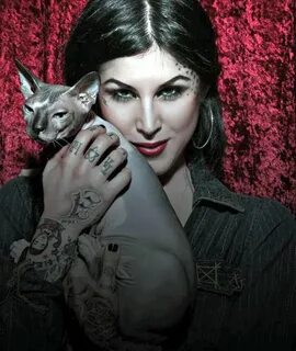 Any love for Kat Von D and Ludwig? Kat von d tattoos, Kat vo