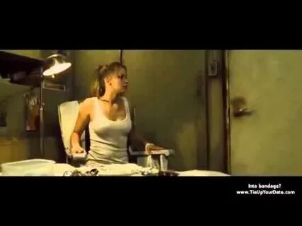 House at the End Of The Street - Jennifer Lawrence Bondage -