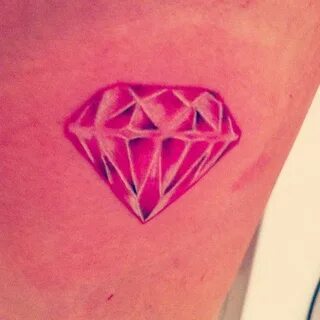 Diamond tattoo #pink #ink #tattoo #tat Diamond tattoo design