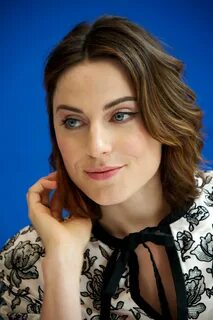 Fonds D'écran Antje Traue - MaximumWallHD