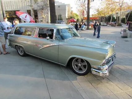 64 Ford Station Wagon Mobil Pribadi