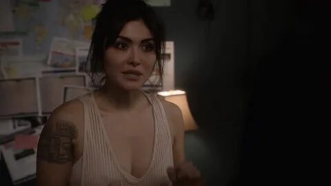 1x08 - What Secrets - 0070 - Daniella Pineda Fan Photo Galle