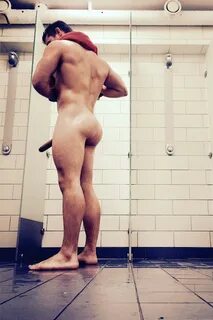 Men Showering - /hm/ - Handsome Men - 4archive.org