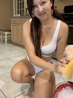56:47 Scrubbing the kitchen floor in my newest swimsuit on my Onlyfans fans