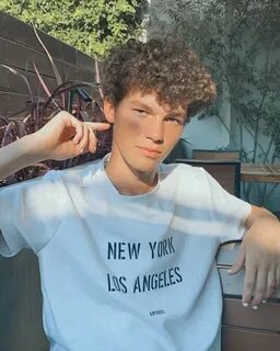 10 Potret Gagah Hayden Summerall yang Kian Dewasa di Usia 16