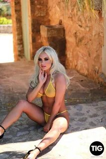 Thisisglamour Sara Lou Shots High Heels Addict Free PornPics