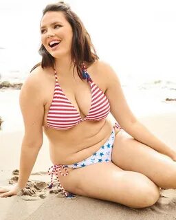 Miért is tilos a bikini a telt nőknek? - Plus-Size