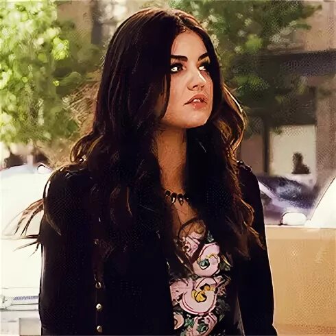 GIF aria montgomery pretty little liars lucy hale - animated