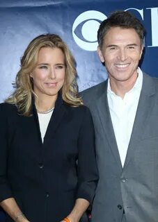 Cele bitchy Tea Leoni is dating her onscreen husband, Tim Da