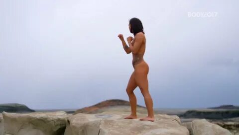 Michelle Waterson Nude (14 Photos + Video) #TheFappening