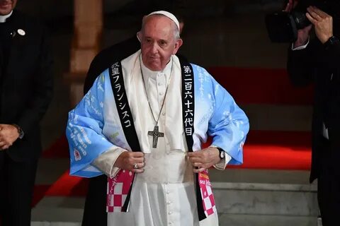 9GAG у Твіттері: "Pope-Francis-kun.