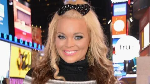 Trisha Paytas Tearfully Responds to Backlash for Controversi