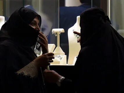 Saudi Arabian women take to Twitter to campaign against male