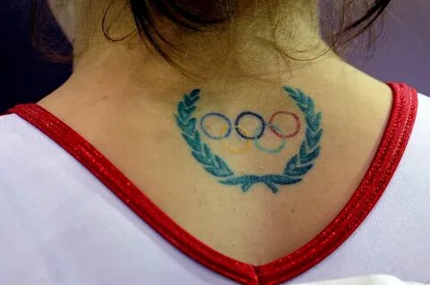 Olympic tattoo Tatuagem no pescoço masculino, Tatuagem, Tatu