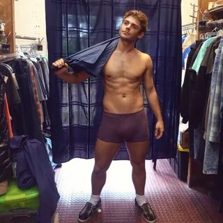 Garrett Clayton ha fatto coming out