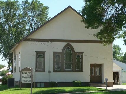 File:Grace Community Church (Superior, Nebraska) from N.JPG 