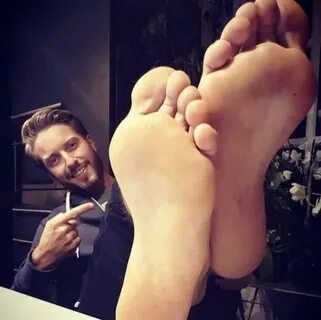 Barefoot Men: Fantastic Feet