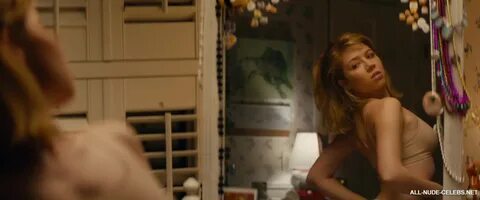 Jennette McCurdy Leaked Nude NSFW Photos & Lingerie Scenes