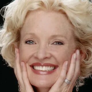 GRIGWARE REVIEWS : CABARET review - Christine Ebersole: From