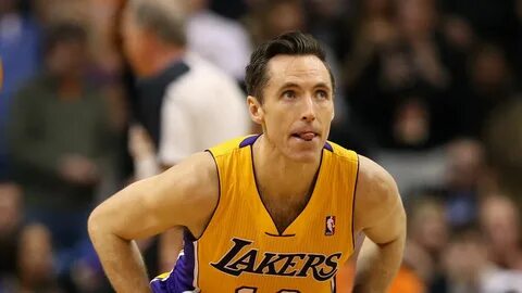 Steve Nash injury: Lakers point guard listed as day-to-day -