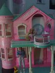 Barbie dream house 1995. Finalyyyyyyyy,j got this house Flic