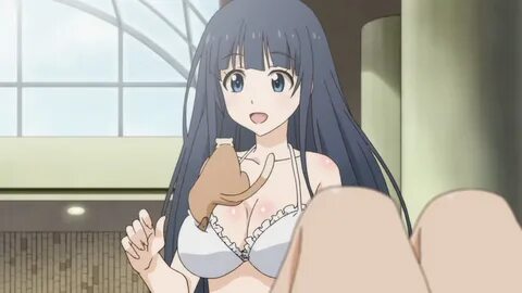 Slideshow ecchi anime gifs.
