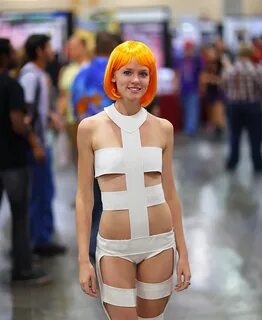 Leeloo from 5th Element 2011 Phoenix Comicon I loved seein. 
