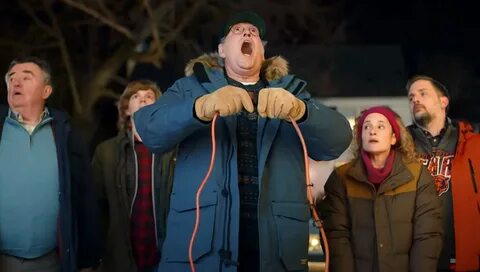 Chevy Chase Returns as Clark Griswold in Christmas Ad for th
