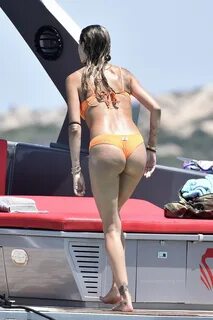 Melissa Satta - Wearing bikini on a yacht in Sardinia -28 Go