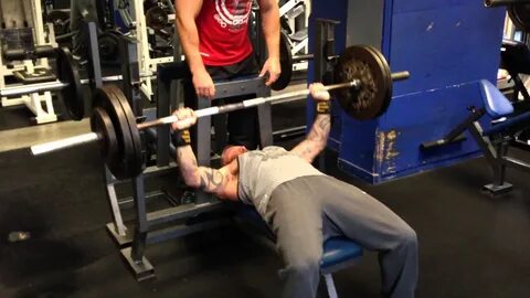 120 kg bench press 22 reps @192 lb body weight - YouTube