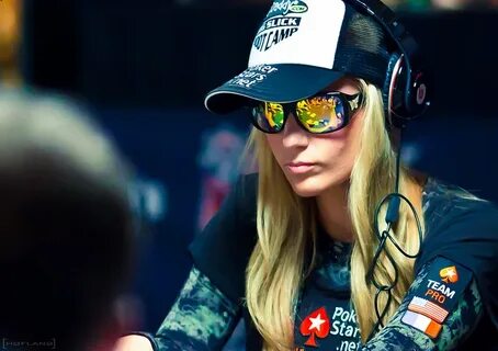 Hottest Female Poker Players - 35 of the Sexiest Female Poke