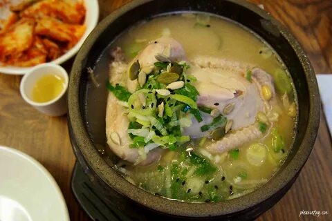 Tosokchon Samgyetang - Most famous chicken soup in Seoul - M