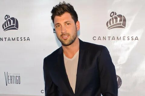 Maksim Chmerkovskiy quits 'DWTS,' dodges J.Lo questions Page