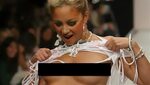 Throwback Thursday: This Topless Photo of Nicole Richie From