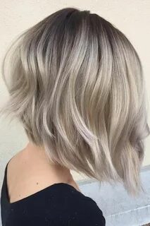 20 Chic Blunt Bob Hairstyles Thin hair haircuts, Hair styles