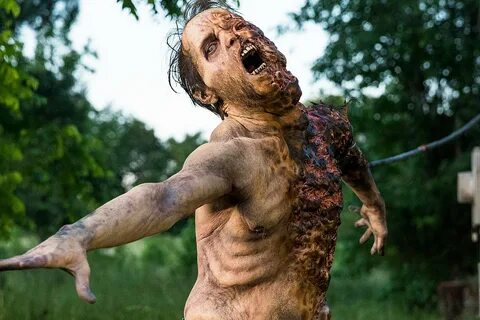 The Walking Dead' Will Show a 'Fully Nude' Zombie